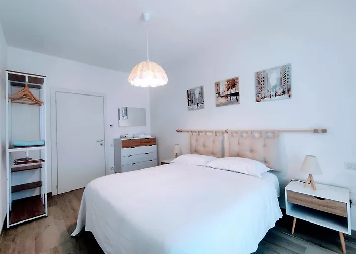 La Casetta Al Teatro 古比奥